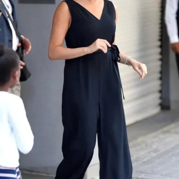 Everlane Black Japanese GoWeave Essential Jumpsuit - Picture 3 of 9